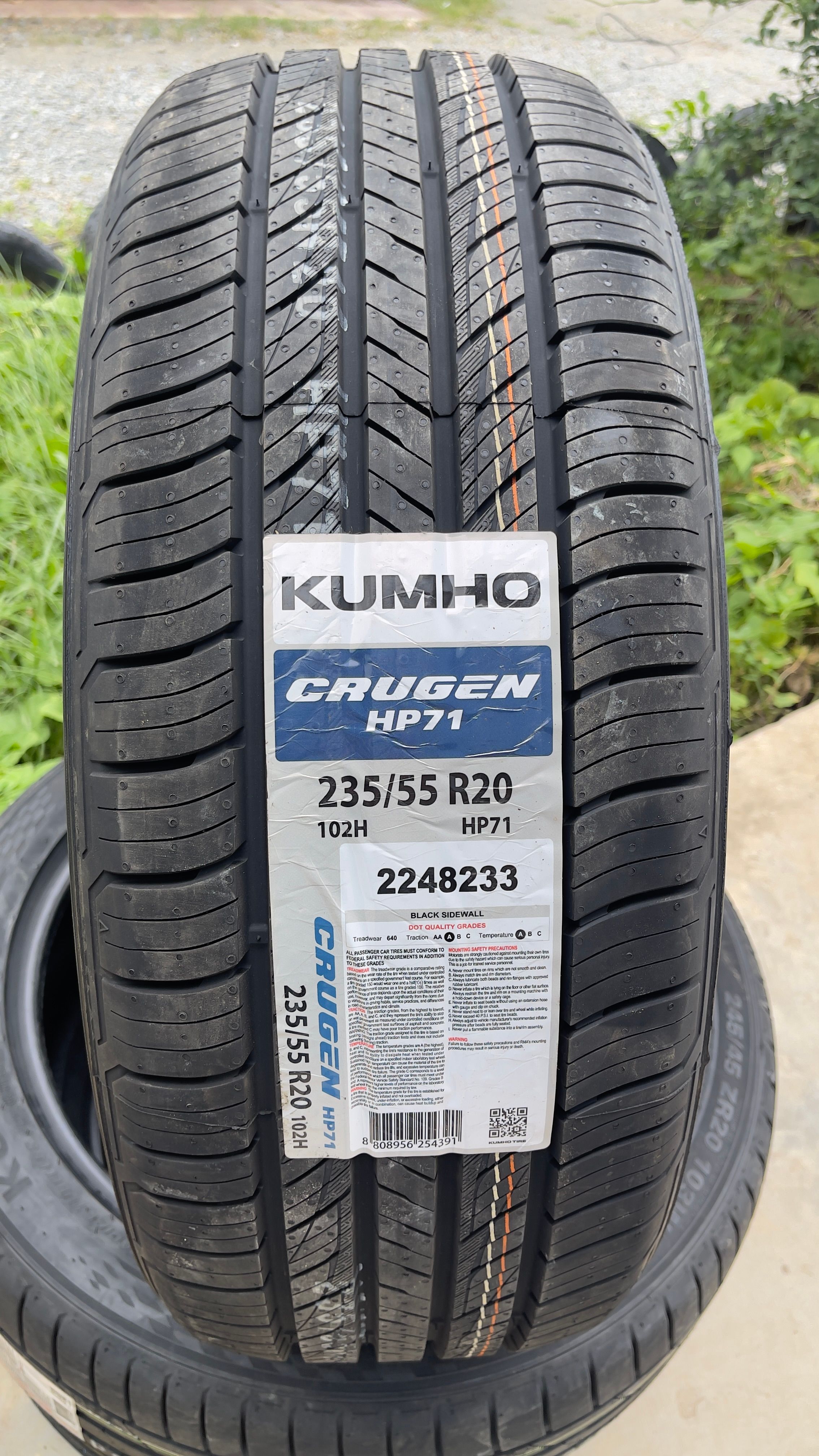 Kumho CRUGEN HP71