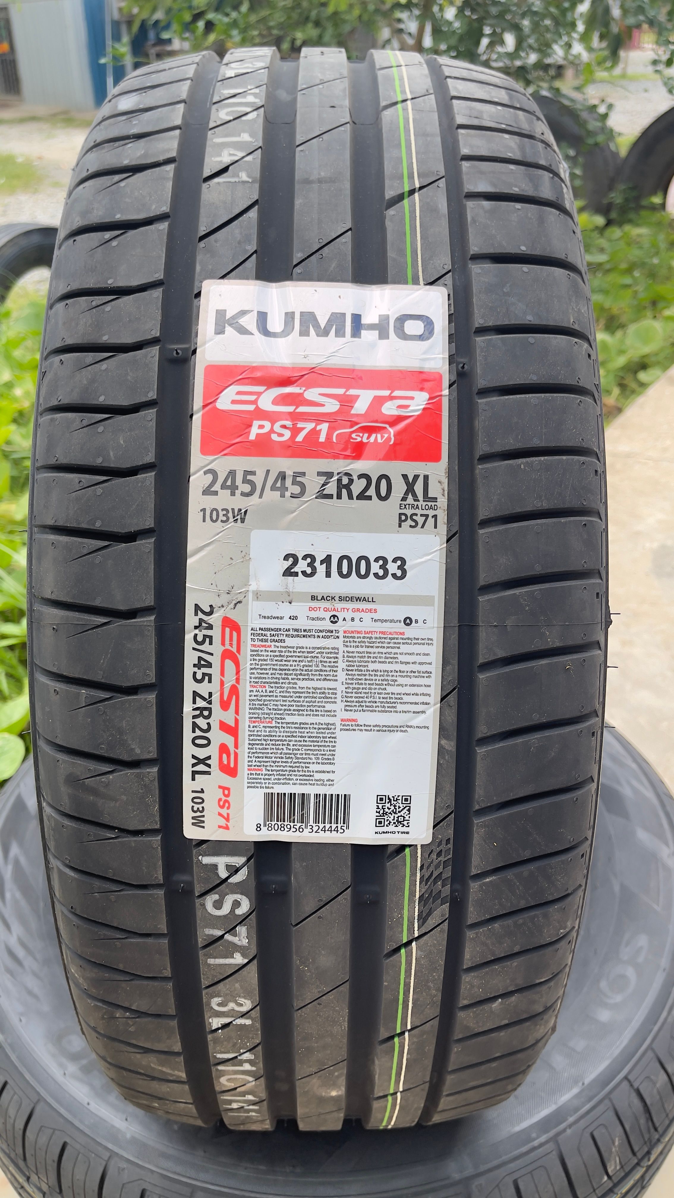 Kumho ECSTA PS71