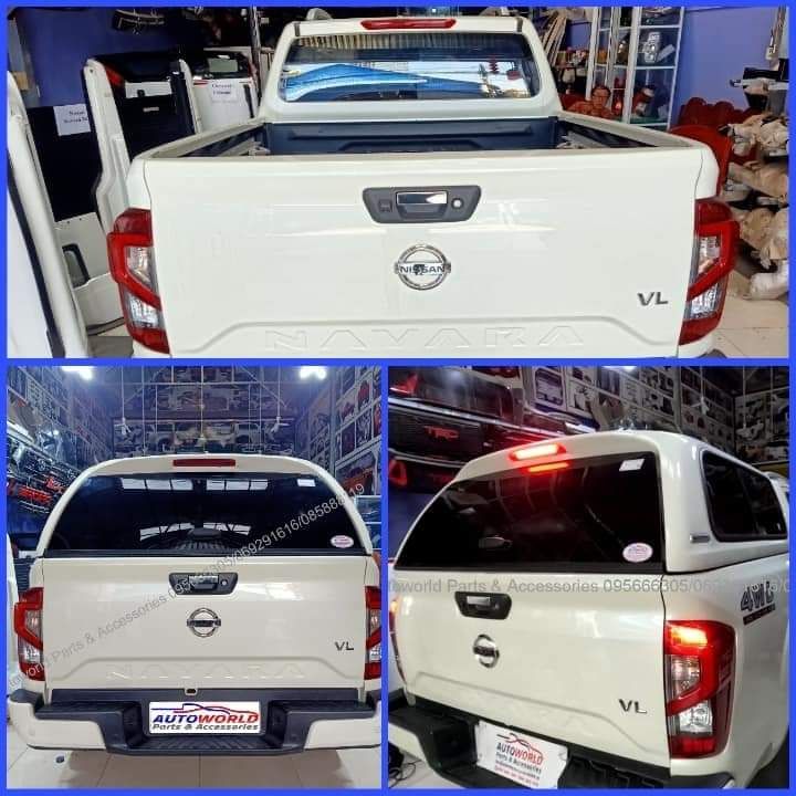 ឃ្លប់កញ្ចក់ Carryboy SR5 Nissan Navara 