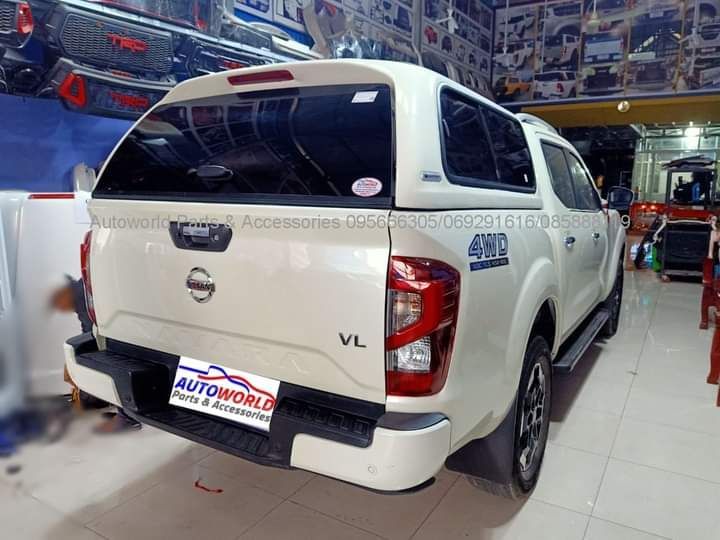 ឃ្លប់កញ្ចក់ Carryboy SR5 Nissan Navara 