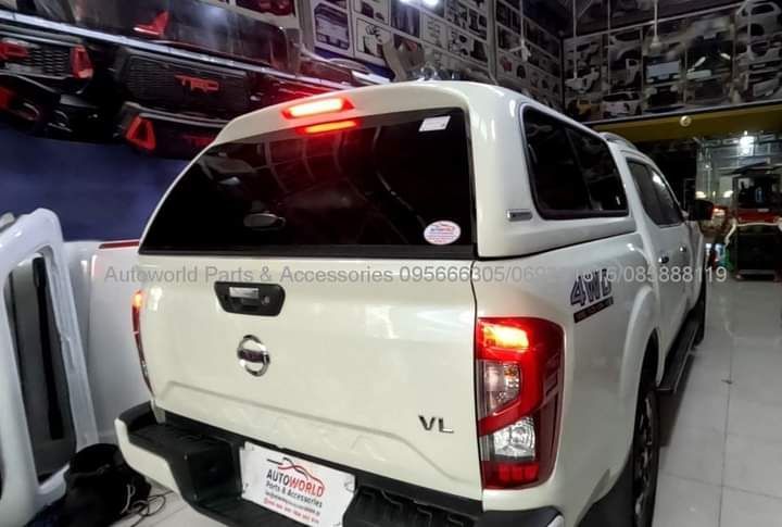 ឃ្លប់កញ្ចក់ Carryboy SR5 Nissan Navara 