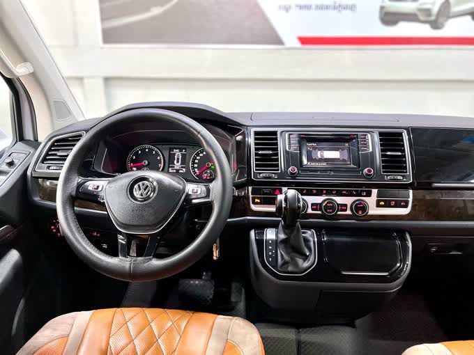Volkswagen Caravelle 2018