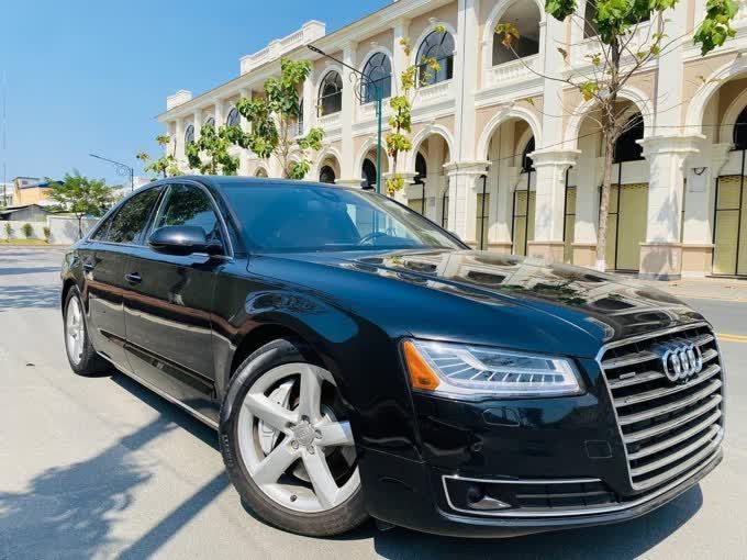 Audi A8 2015