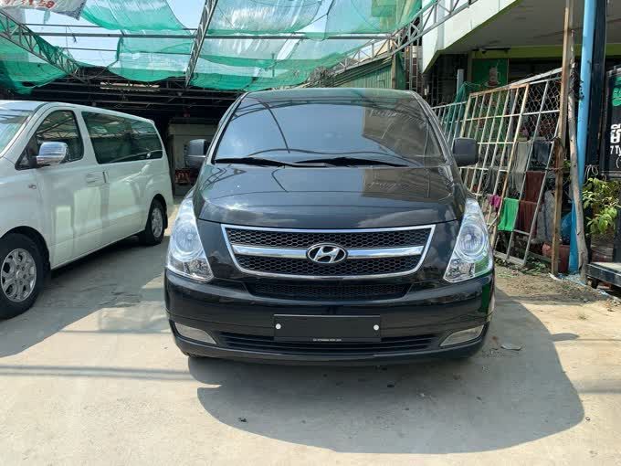 Hyundai Grand Starex 2011