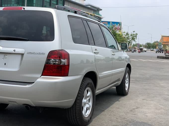 តូយ៉ូតា Highlander 2008