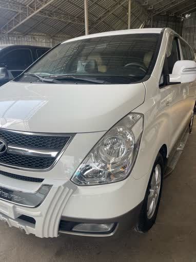 Hyundai Grand Starex 2010