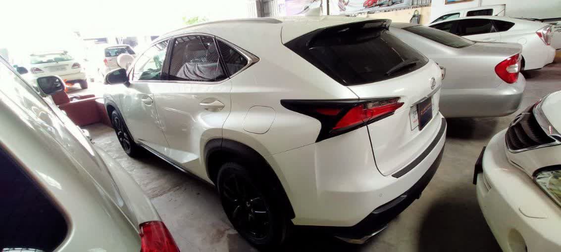 Lexus NX200t 2015