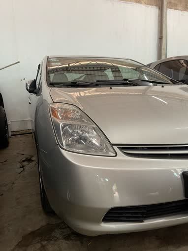 តូយ៉ូតា Prius 2008