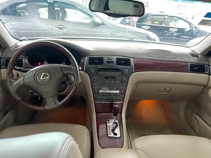 Lexus ES 2008