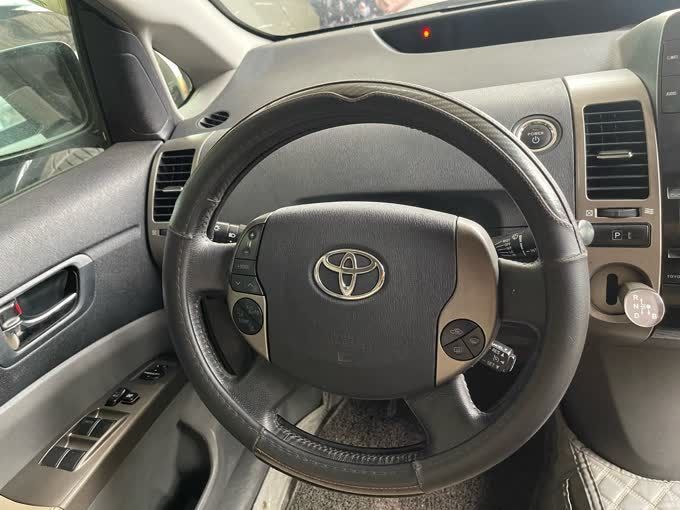 Toyota Prius 2004