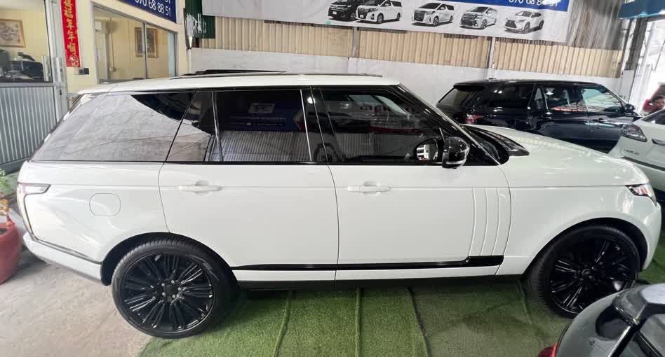 Land Rover Range Rover Voque 2014