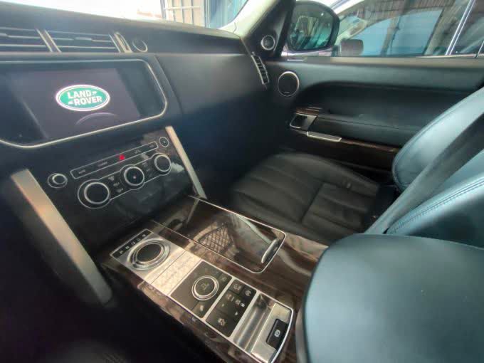 Land Rover Range Rover Voque 2014