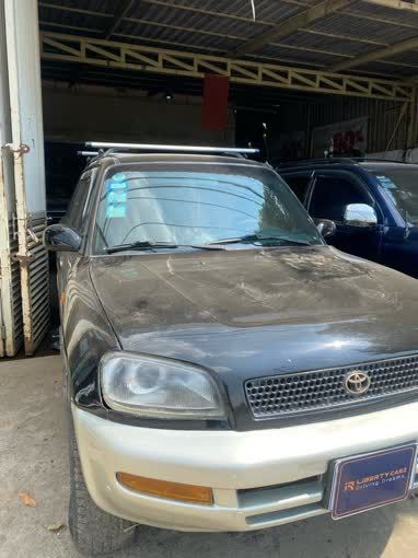 តូយ៉ូតា RAV4 2008