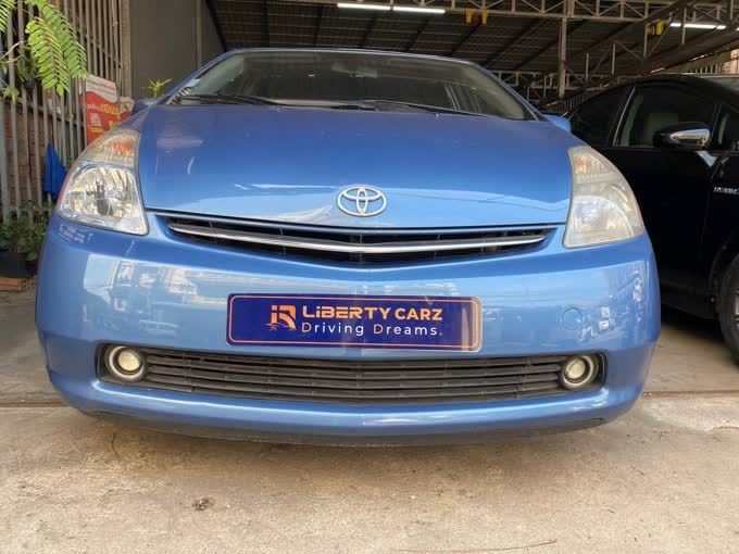 តូយ៉ូតា Prius 2008