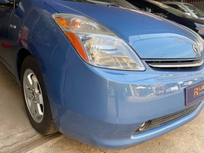 តូយ៉ូតា Prius 2008