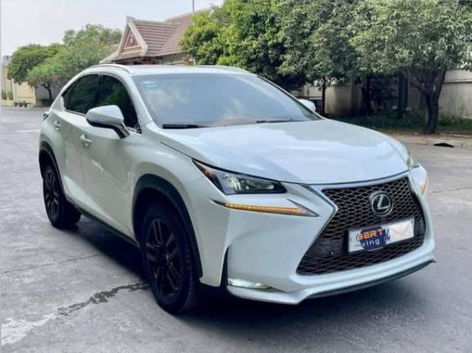 Lexus NX200t 2015