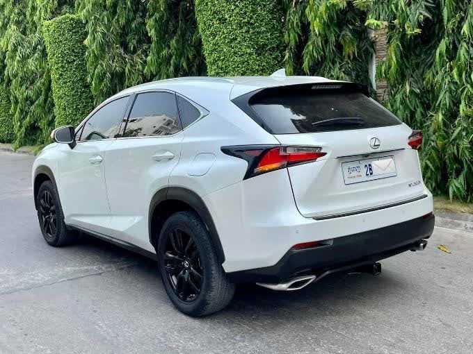 Lexus NX200t 2015