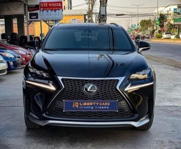 Lexus NX200t 2015