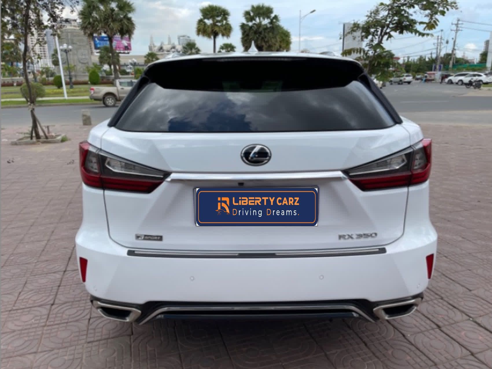 Lexus RX 2019