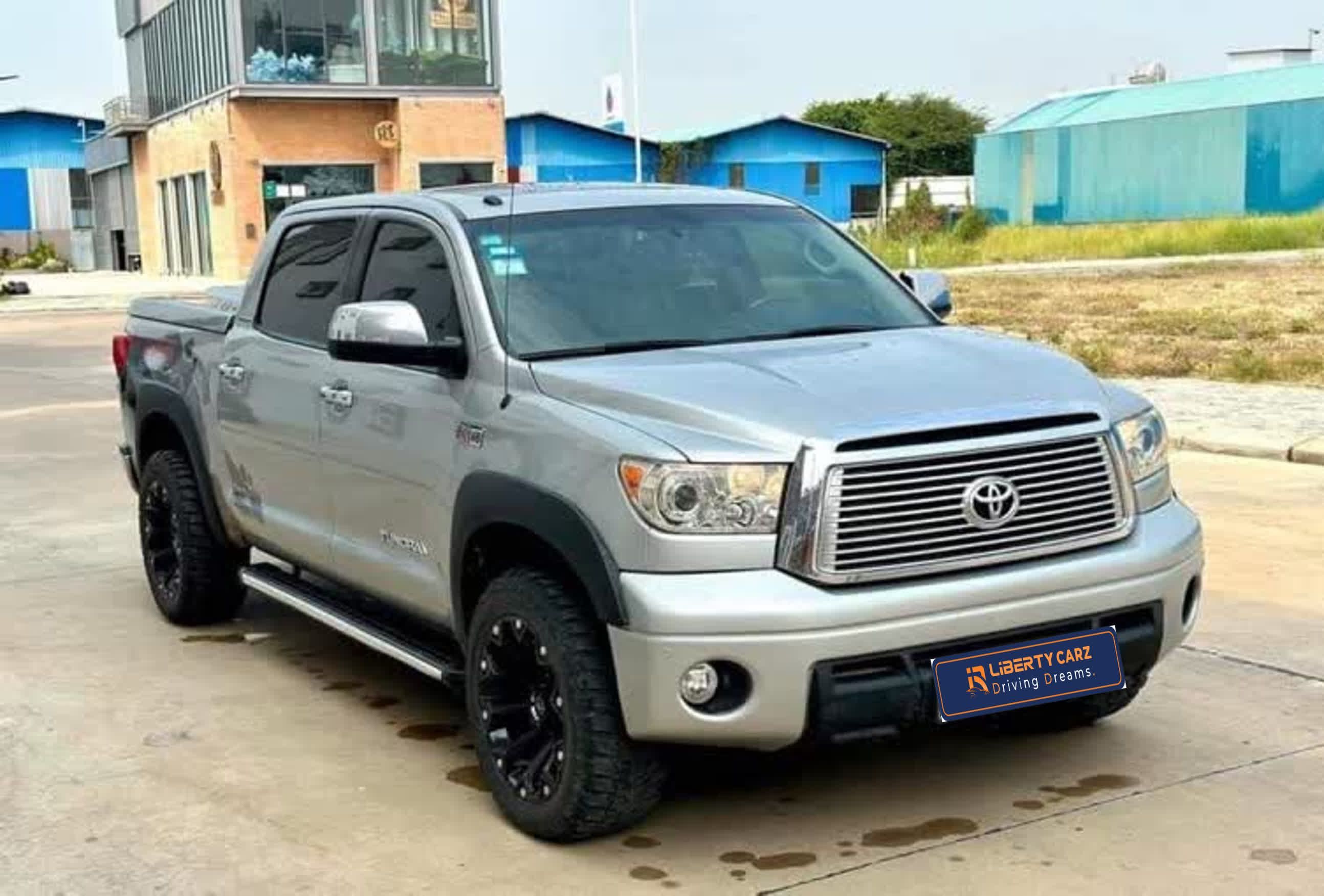 Toyota Tundra 2010