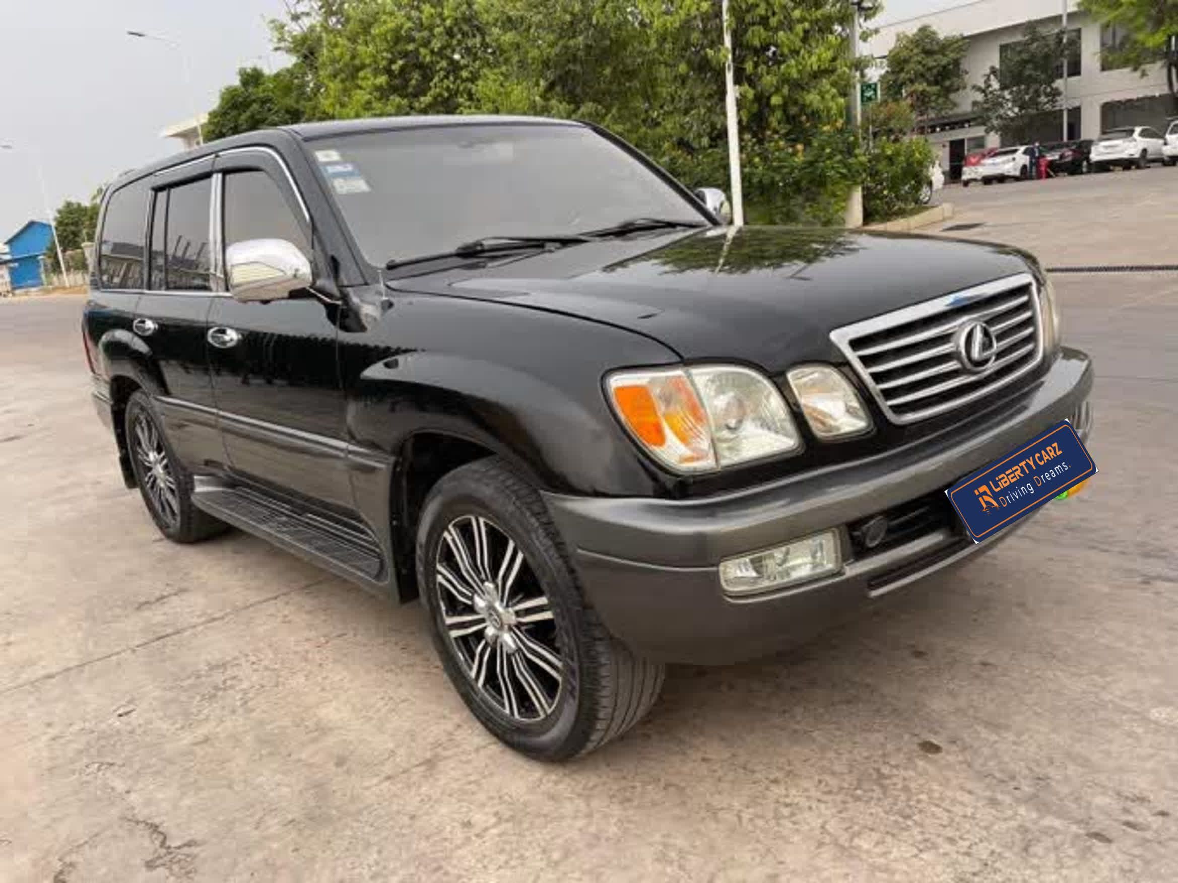 Lexus LX 2008