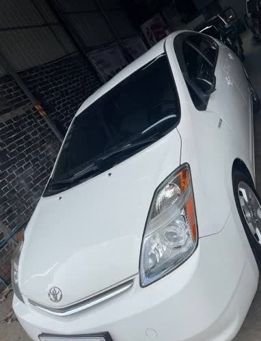 តូយ៉ូតា Prius 2008