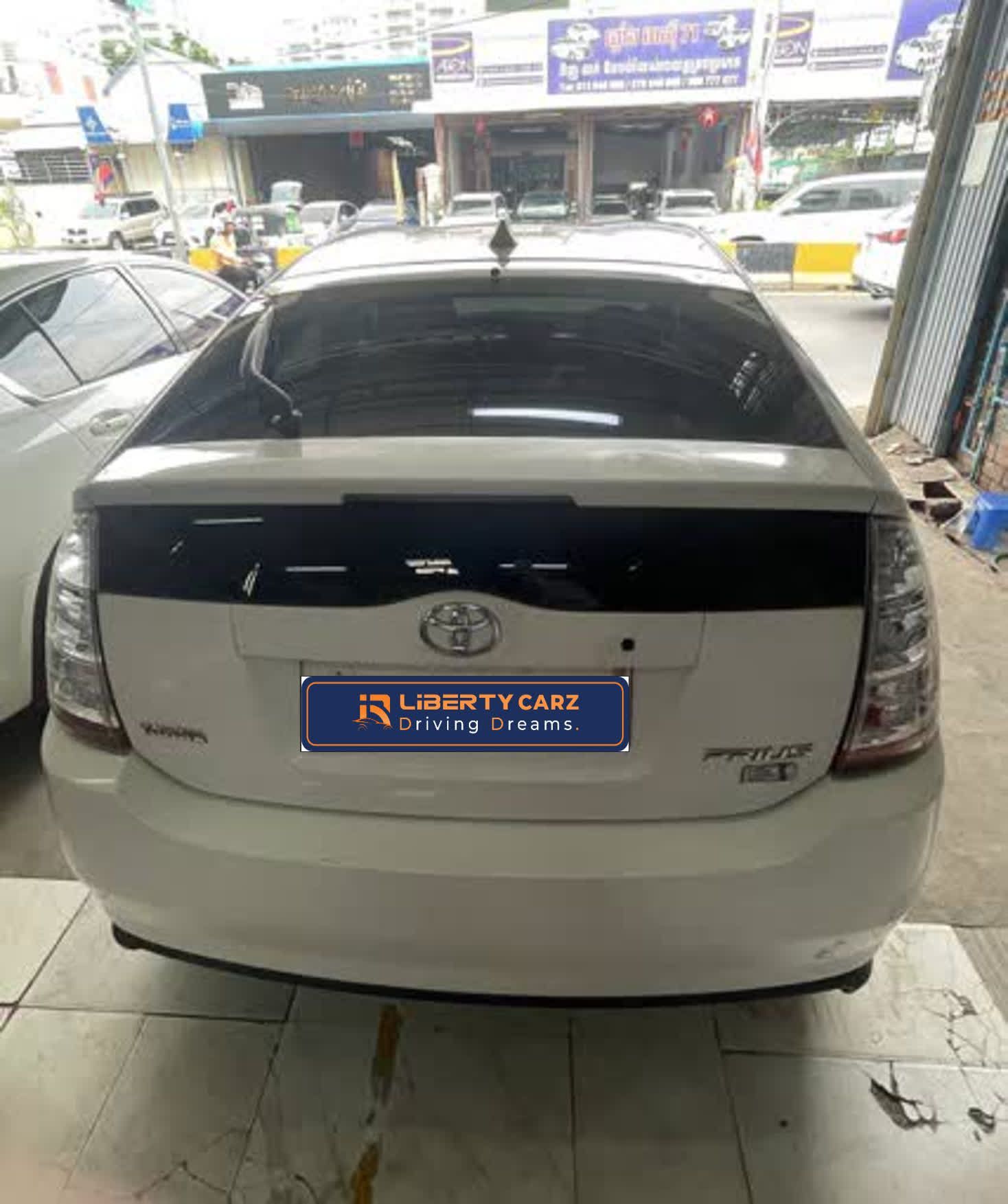 តូយ៉ូតា Prius 2008