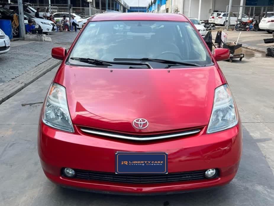 តូយ៉ូតា Prius 2008