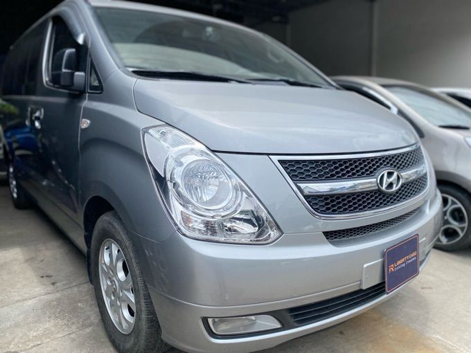 Hyundai Grand Starex 2011