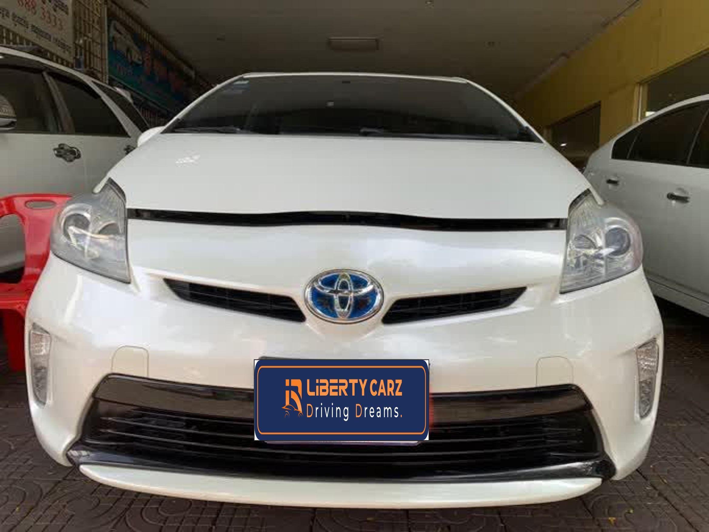 តូយ៉ូតា Prius 2012