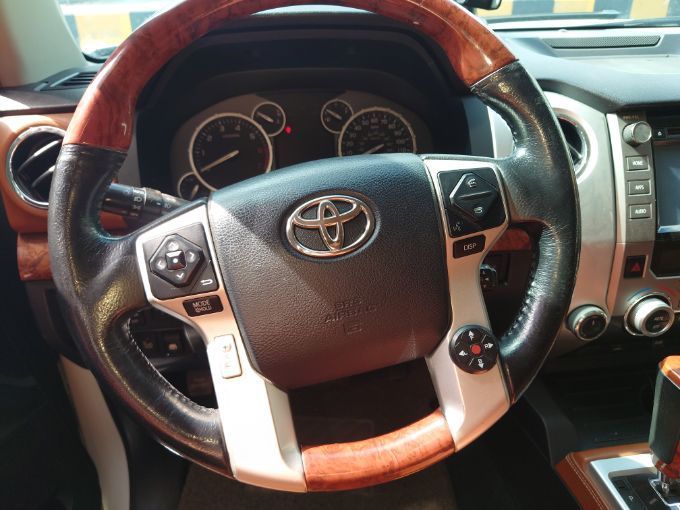 Toyota Tundra 2014