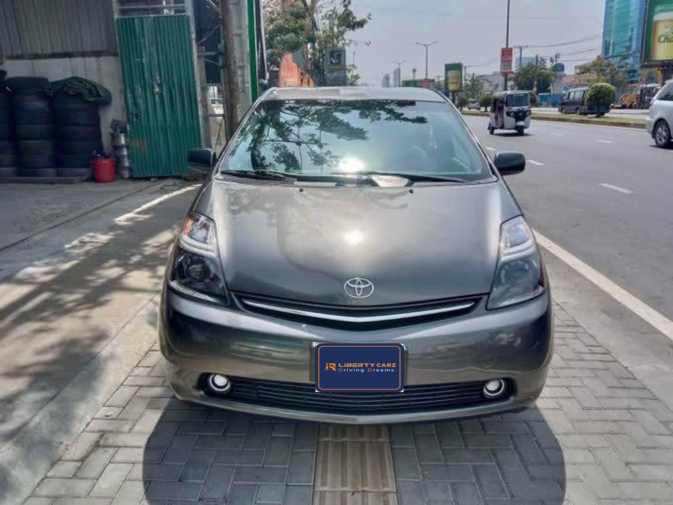 តូយ៉ូតា Prius 2008