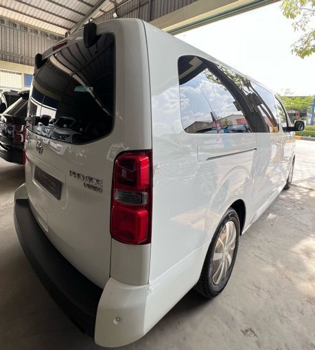 Toyota Alphard 2018