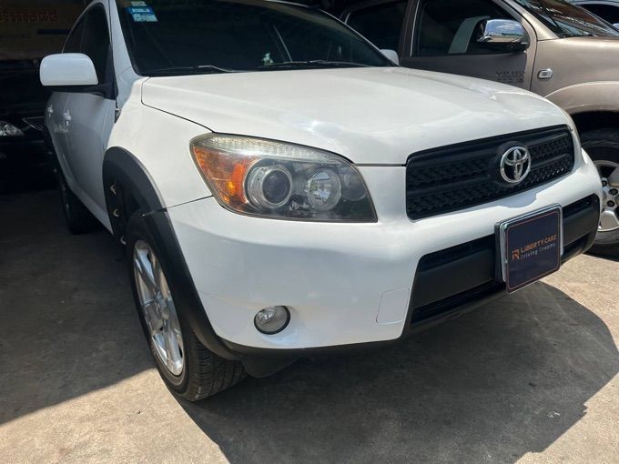 តូយ៉ូតា RAV4 2006