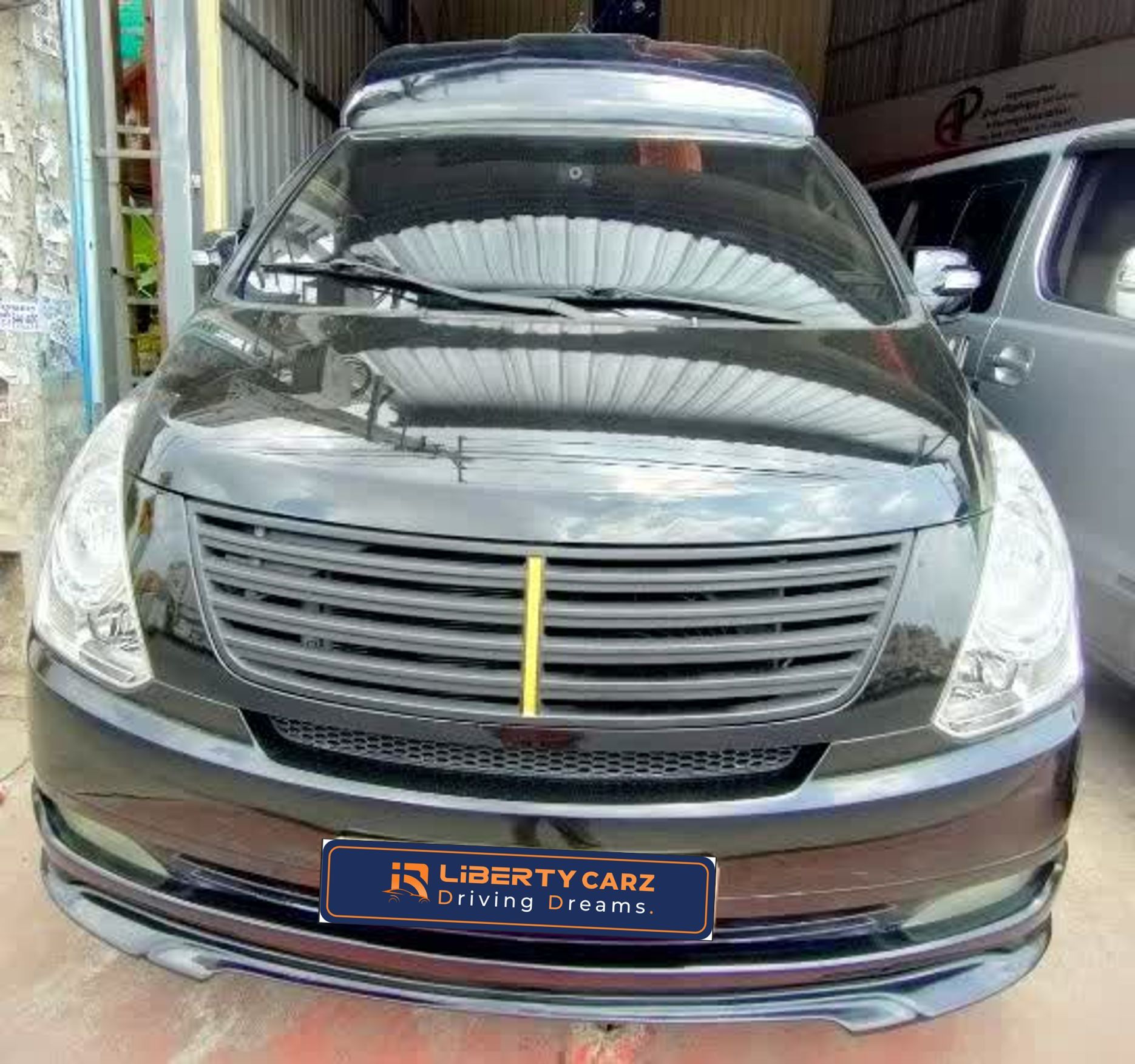 Hyundai Grand Starex 2011