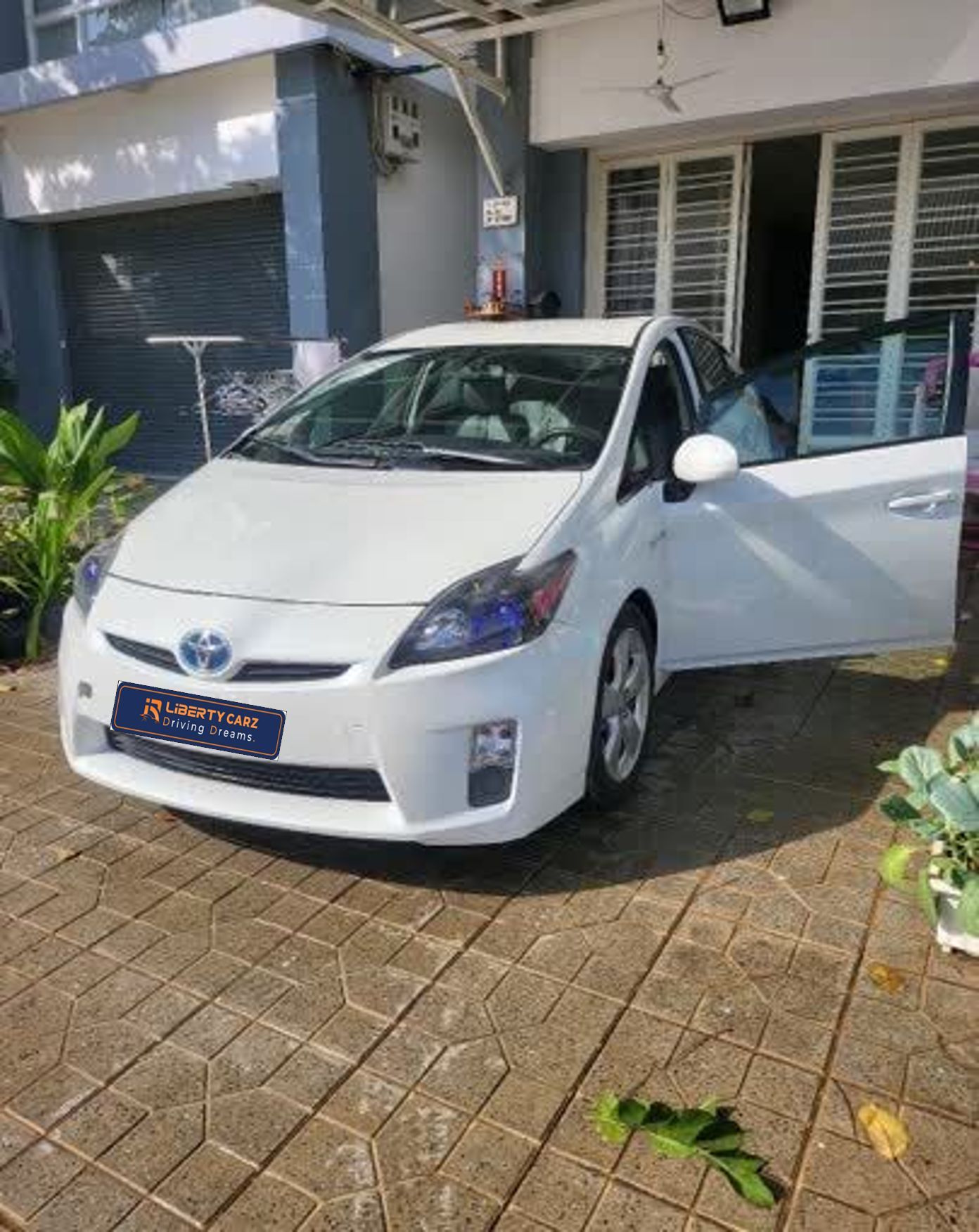 តូយ៉ូតា Prius 2010