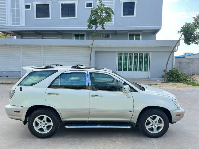 Lexus RX-300 2002