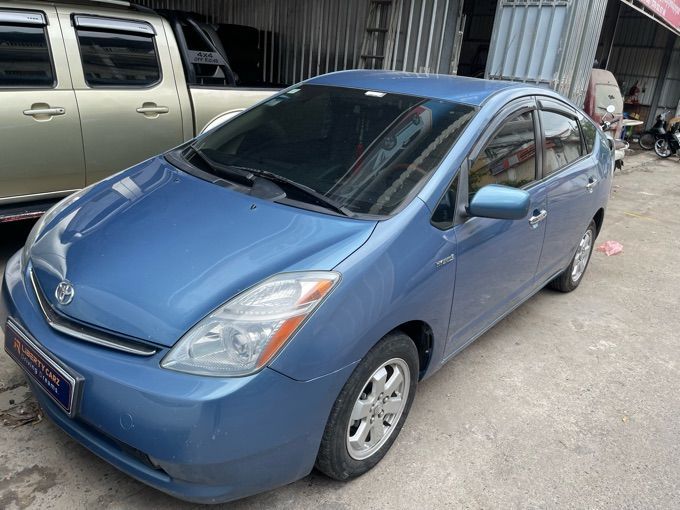 តូយ៉ូតា Prius 2006