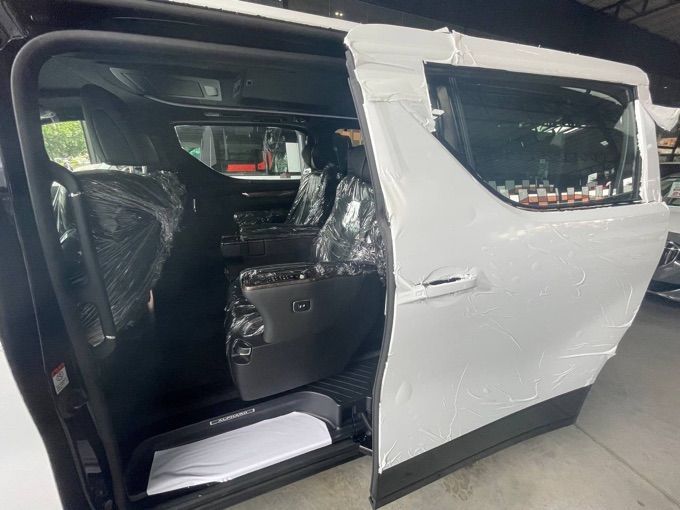 Toyota Alphard 2023