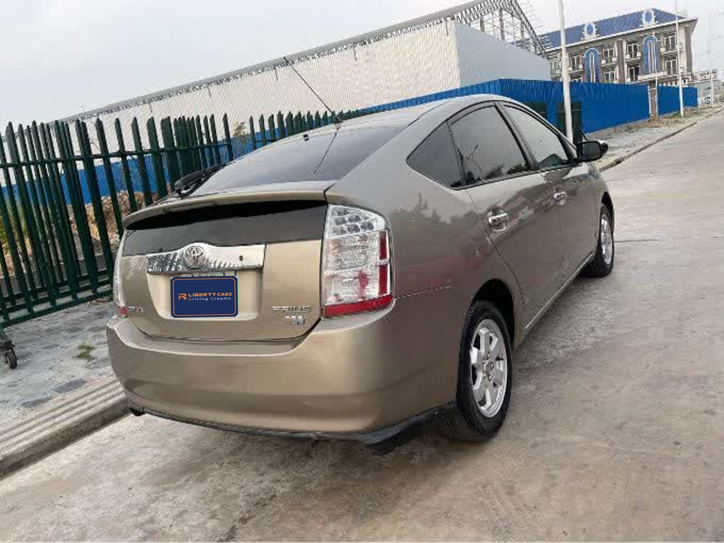 តូយ៉ូតា Prius 2008