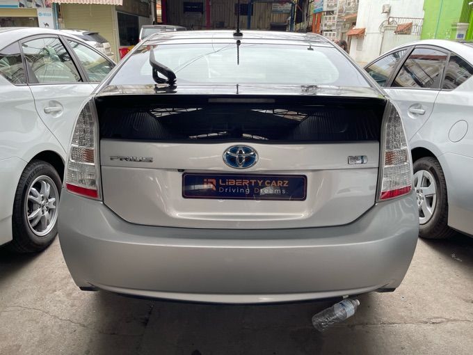 តូយ៉ូតា Prius 2010