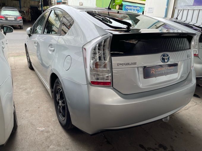 តូយ៉ូតា Prius 2010