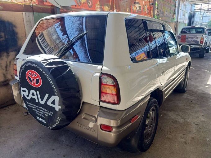 Toyota RAV4 1996