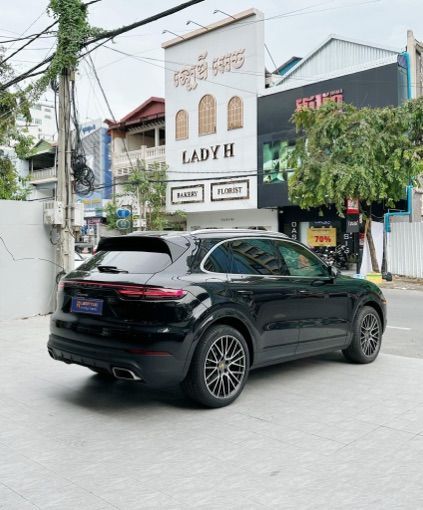 Porsche Cayenne 2019