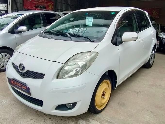 Toyota Vitz 2007