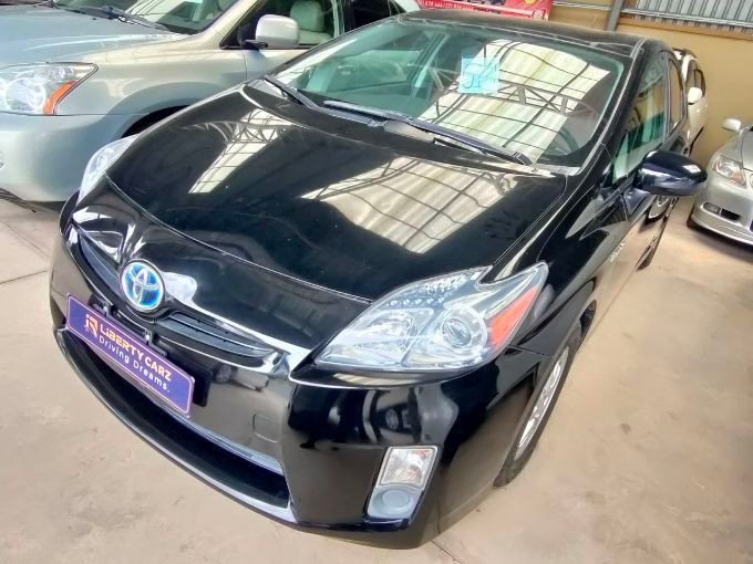 តូយ៉ូតា Prius 2010