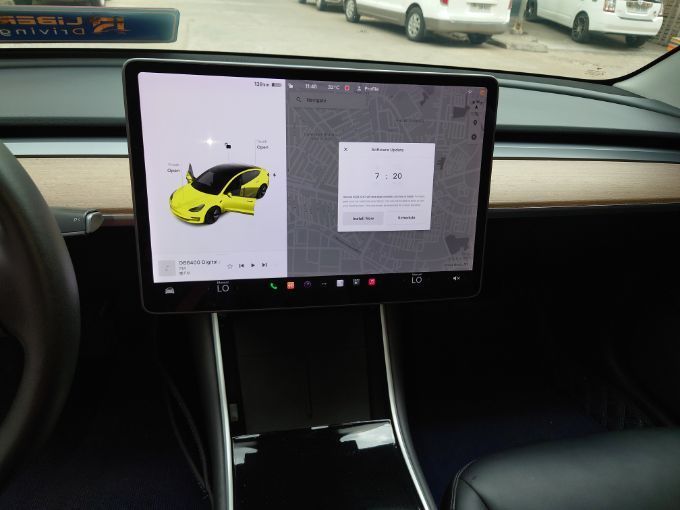 Tesla Model 3 2020