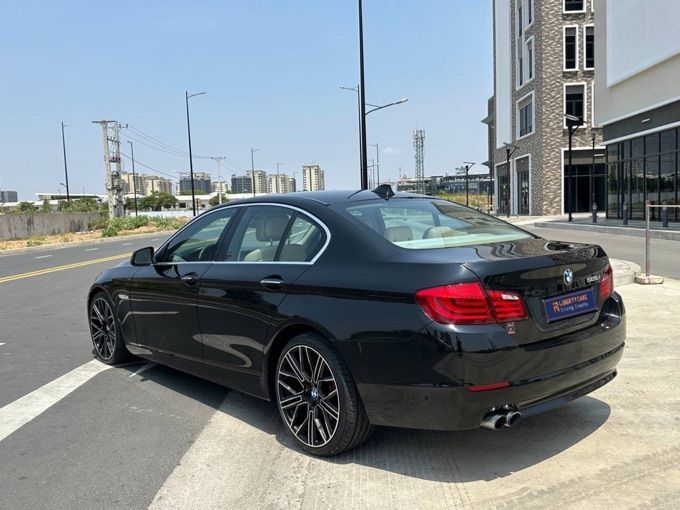 BMW 528i 2012