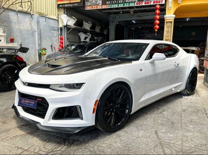 Chevrolet Camaro 2018