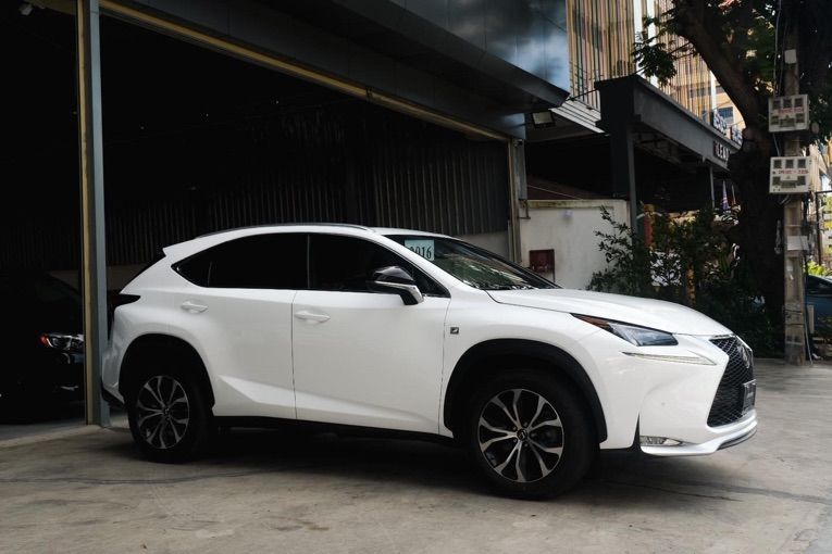 Lexus NX200t 2016